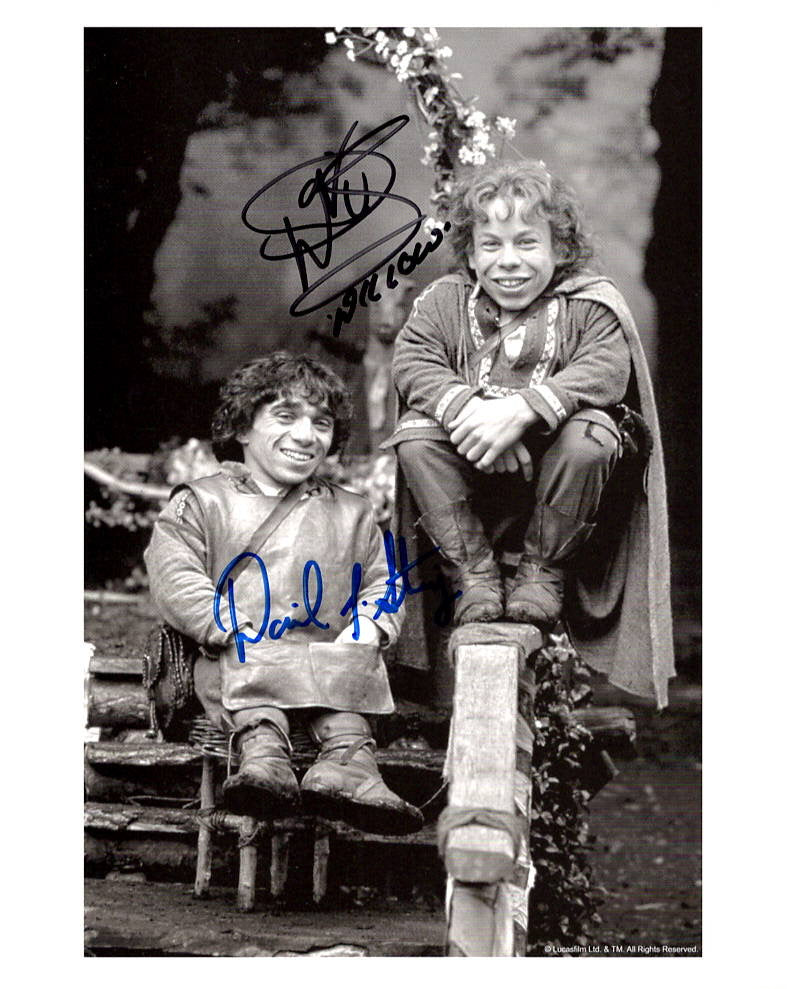 Warwick Davis & David Steinberg "Willow" dual signed 8x10 photo