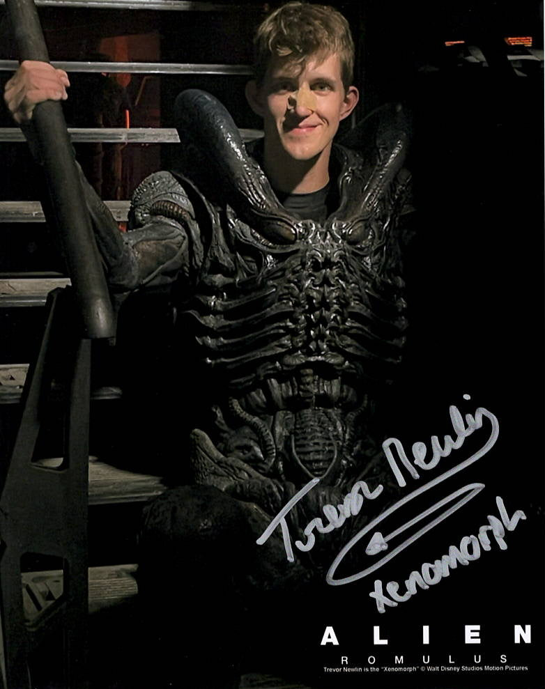Trevor Newlin "ALIEN Romulus' signed 8x10 photo