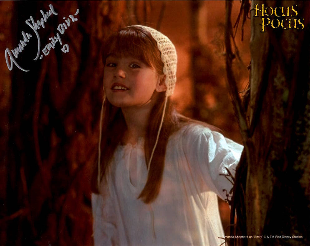 Amanda Shepherd "Hocus Pocus" signed 8x10 photo