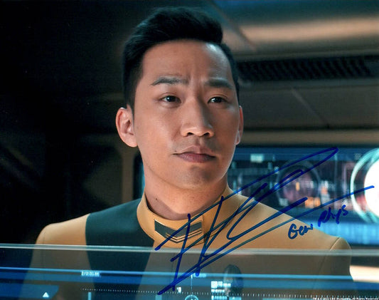 Patrick Kwok-Choon "Star Trek Discovery" signed 8x10 photo