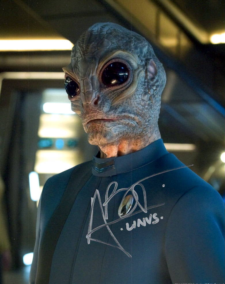 David Benjamin Tomlinson "Star Trek Discovery" signed 8x10 photo